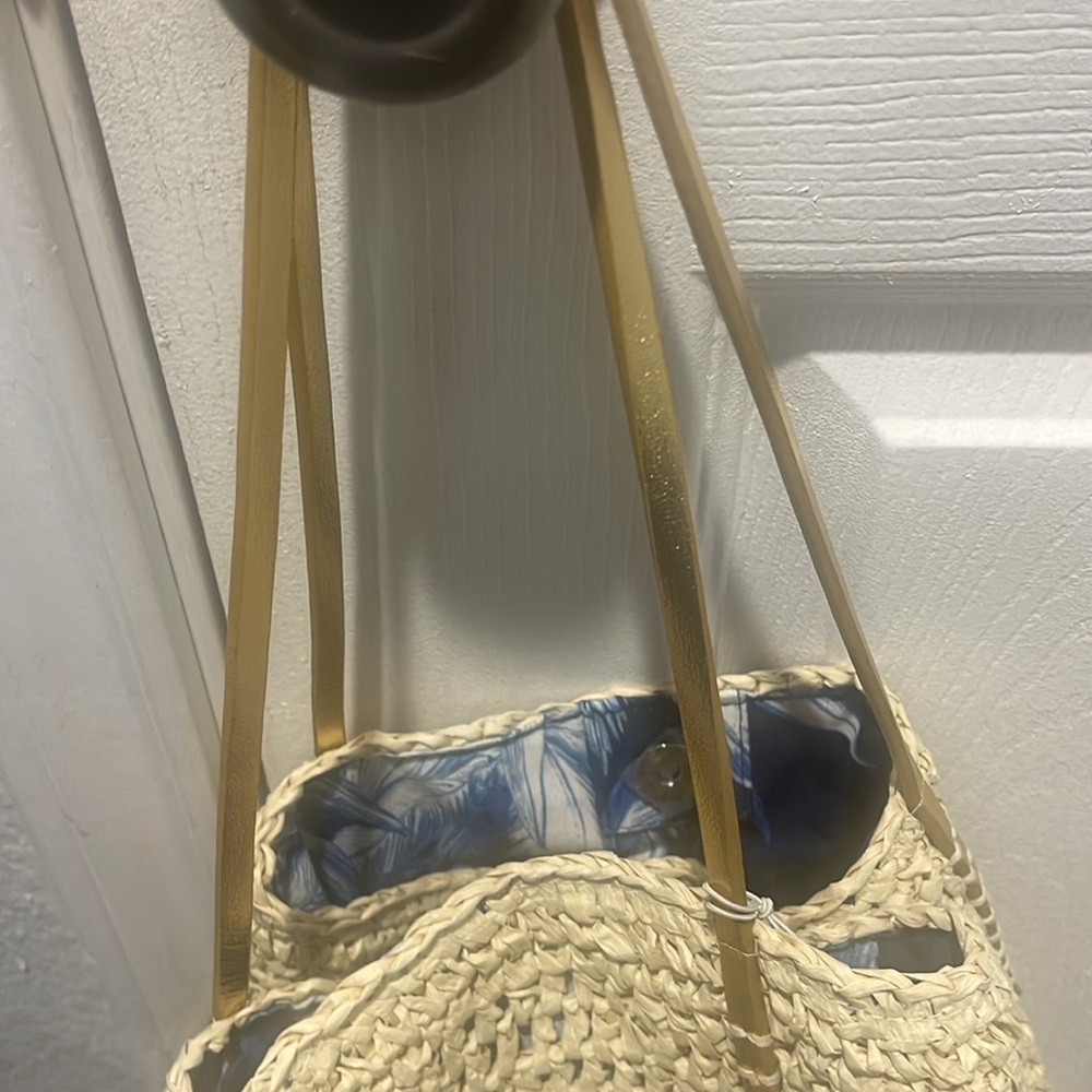 Woven Tommy Bahama Tan Tote Bag - Picture 5 of 6